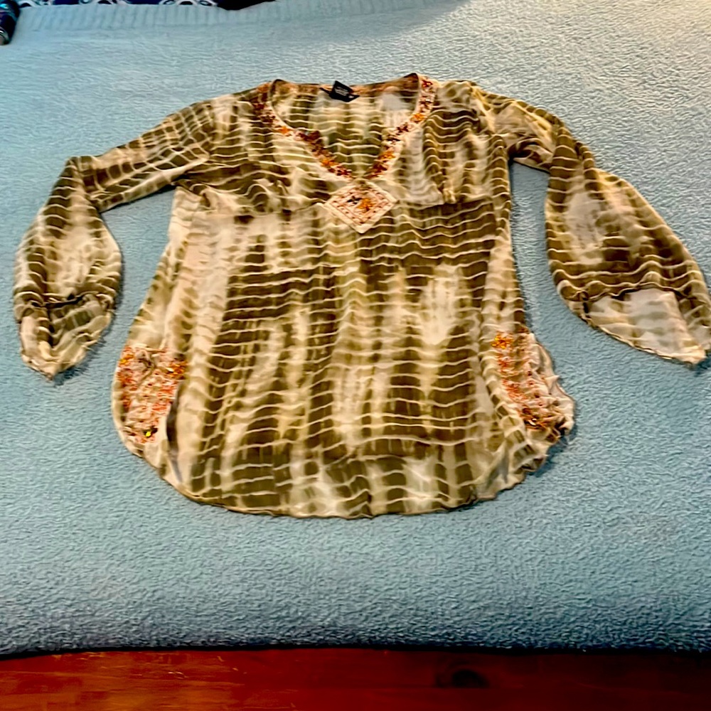 Zero Zero Bohemian Style Women’s Blouse w/t: Gems